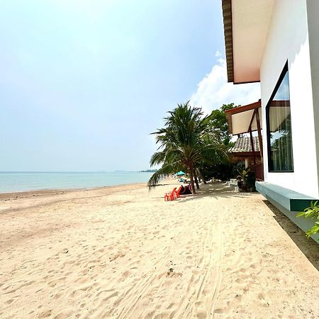 The Scenery Beach Resort Baan Khai Eksteriør billede