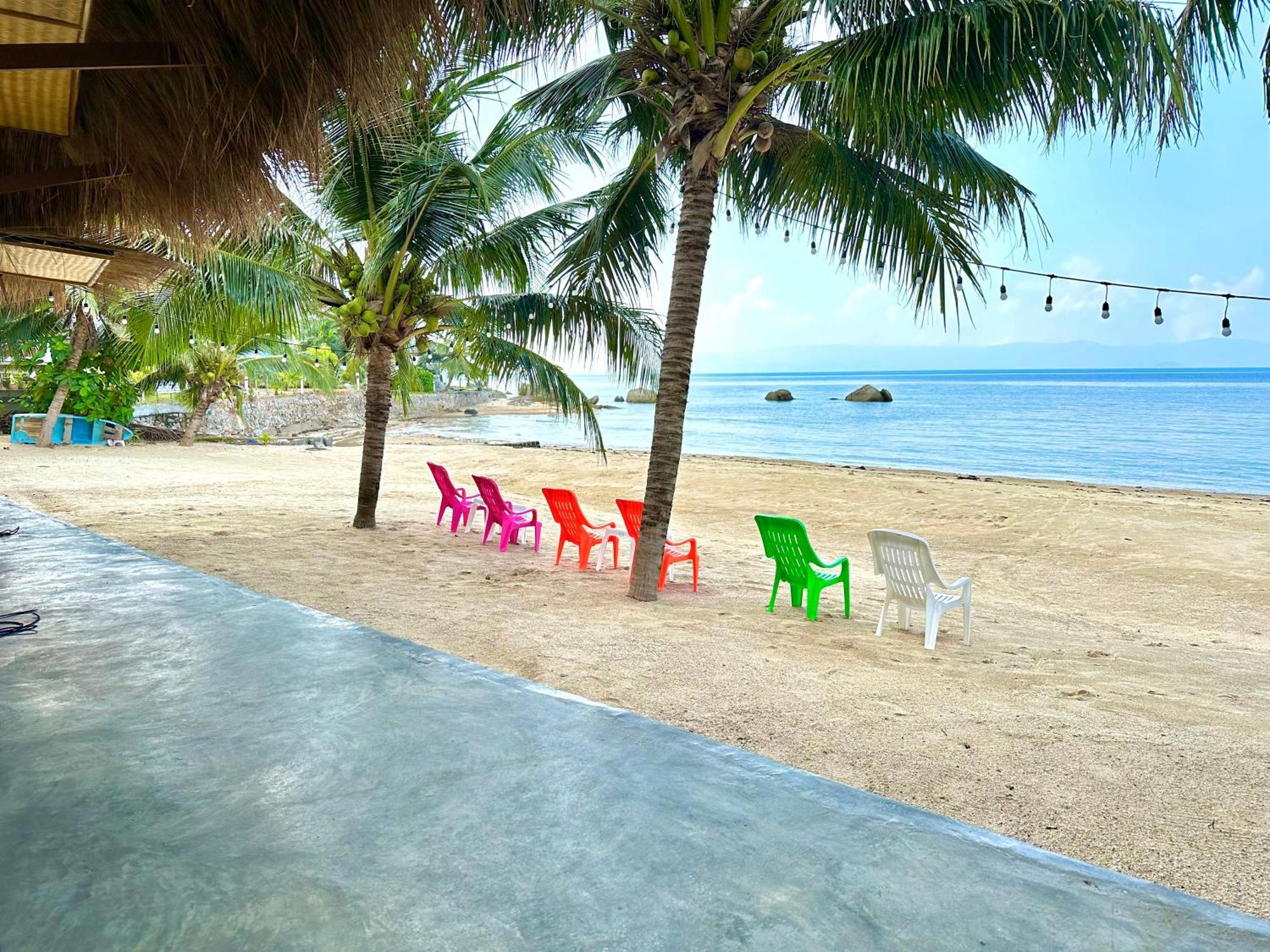 The Scenery Beach Resort Baan Khai Eksteriør billede