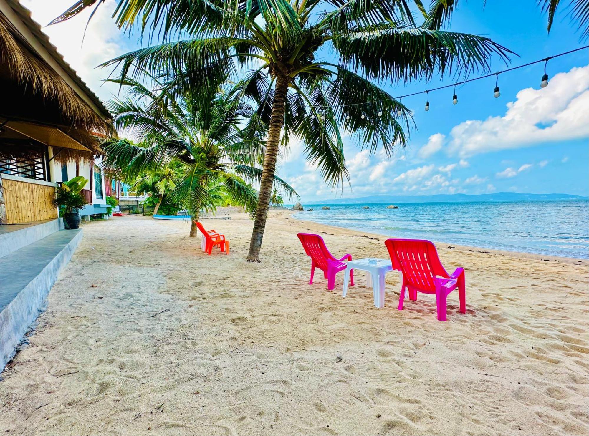 The Scenery Beach Resort Baan Khai Eksteriør billede